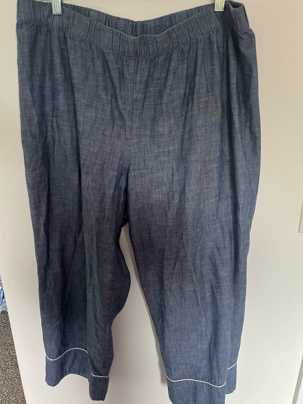 Lands' End Dark Navy Elastic-Waist Chino Pants